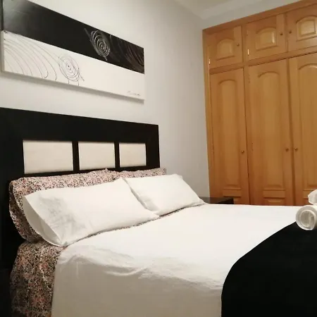 Apartamento La Muralla II Baena Extérieur photo